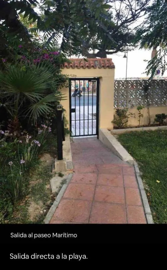Apartamento Paseo Maritimo De Playamar توريمولينوس شقة